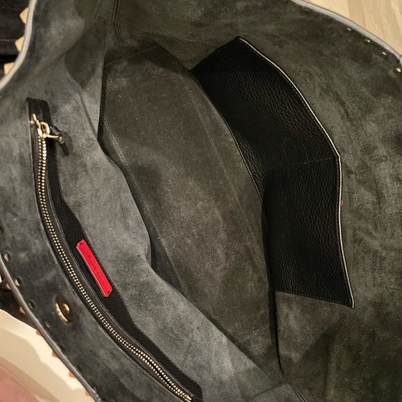 VALENTINO GARAVANI Grained Calfskin Rockstud Shoulder Tote - Picture 7 of 10